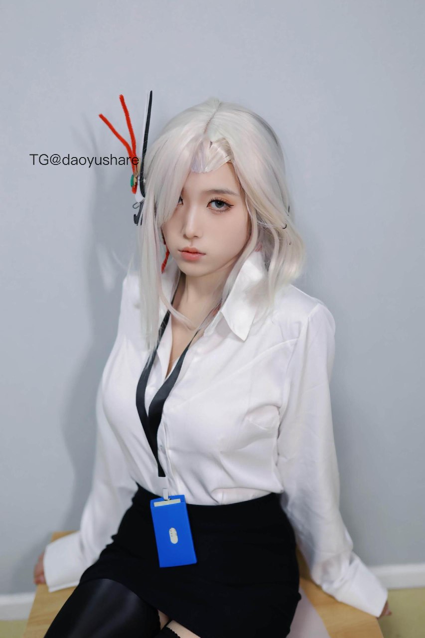 沐雨茜 2025-06-06 22:46:04 申鹤同人，秘书装 第10张