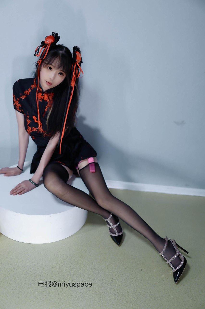 沐雨茜 2025-06-06 23:32:07 黑丝中华娘第一季 第2张