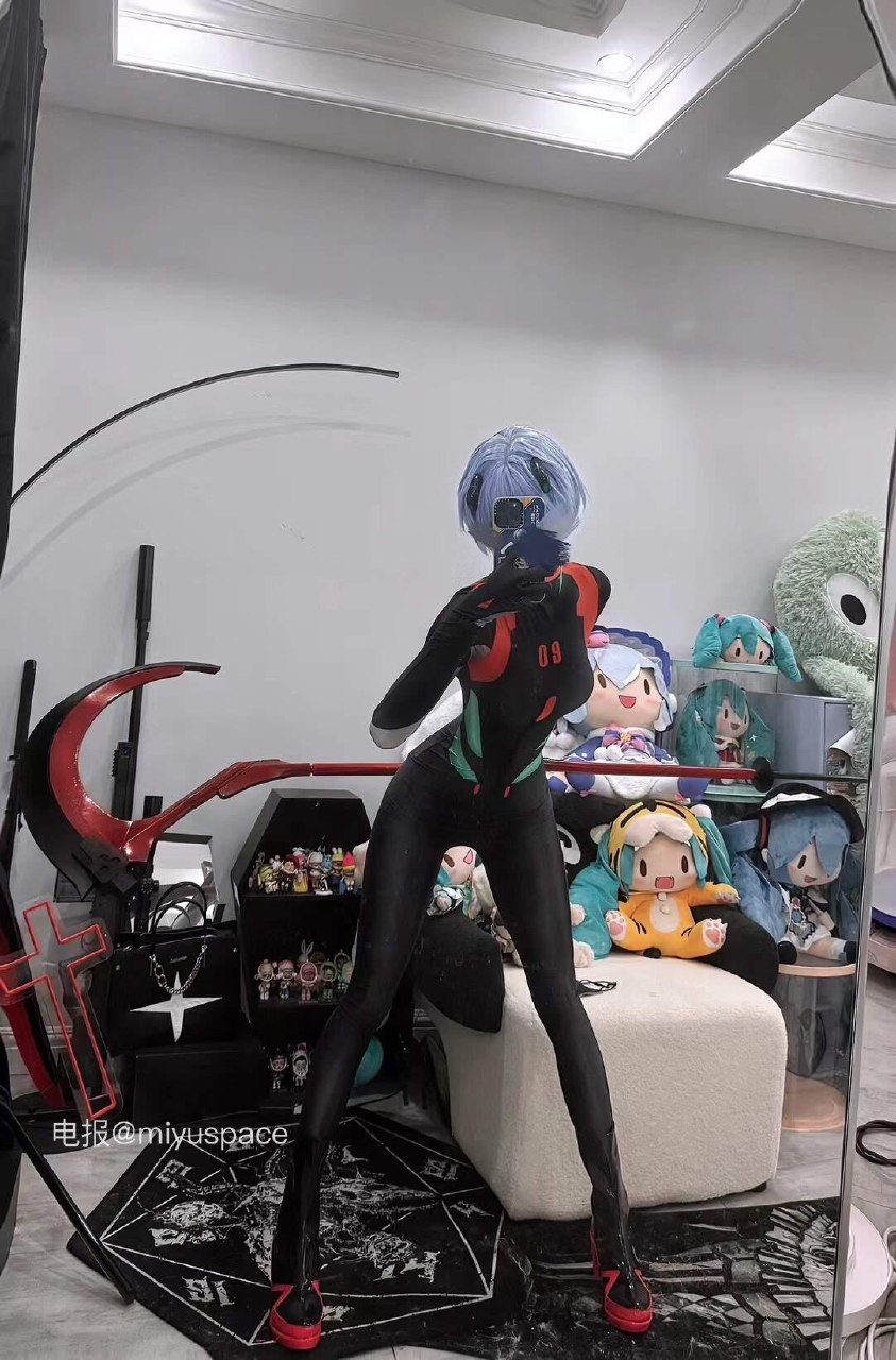 R奶乃 2025-06-08 10:18:19 持续更新中哦！宝宝们别急🥰 R奶乃我窝冇猫 第3张