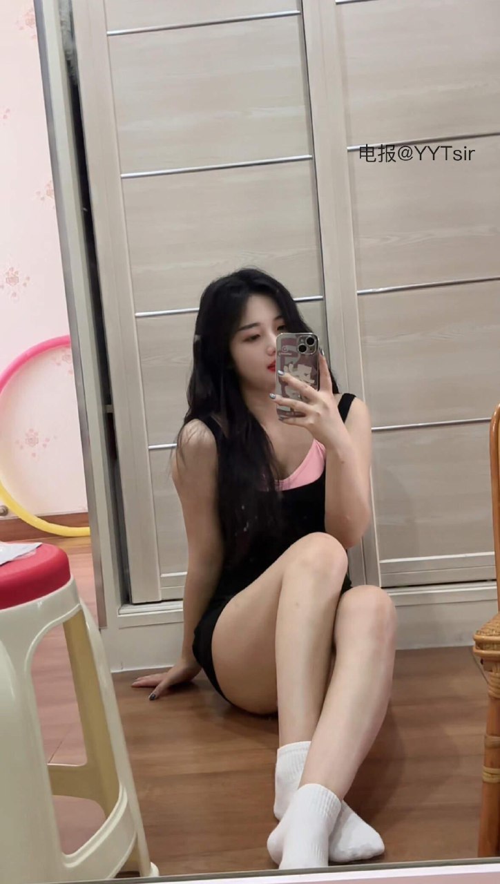 九斤明哥 2025-06-06 17:26:46 摇呼啦圈真的好累 第3张