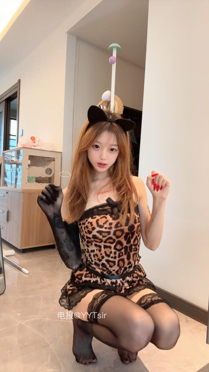 提苦茶子 2025-06-03 19:02:20 除了哥哥的美色 不接受任何贿赂 第2张