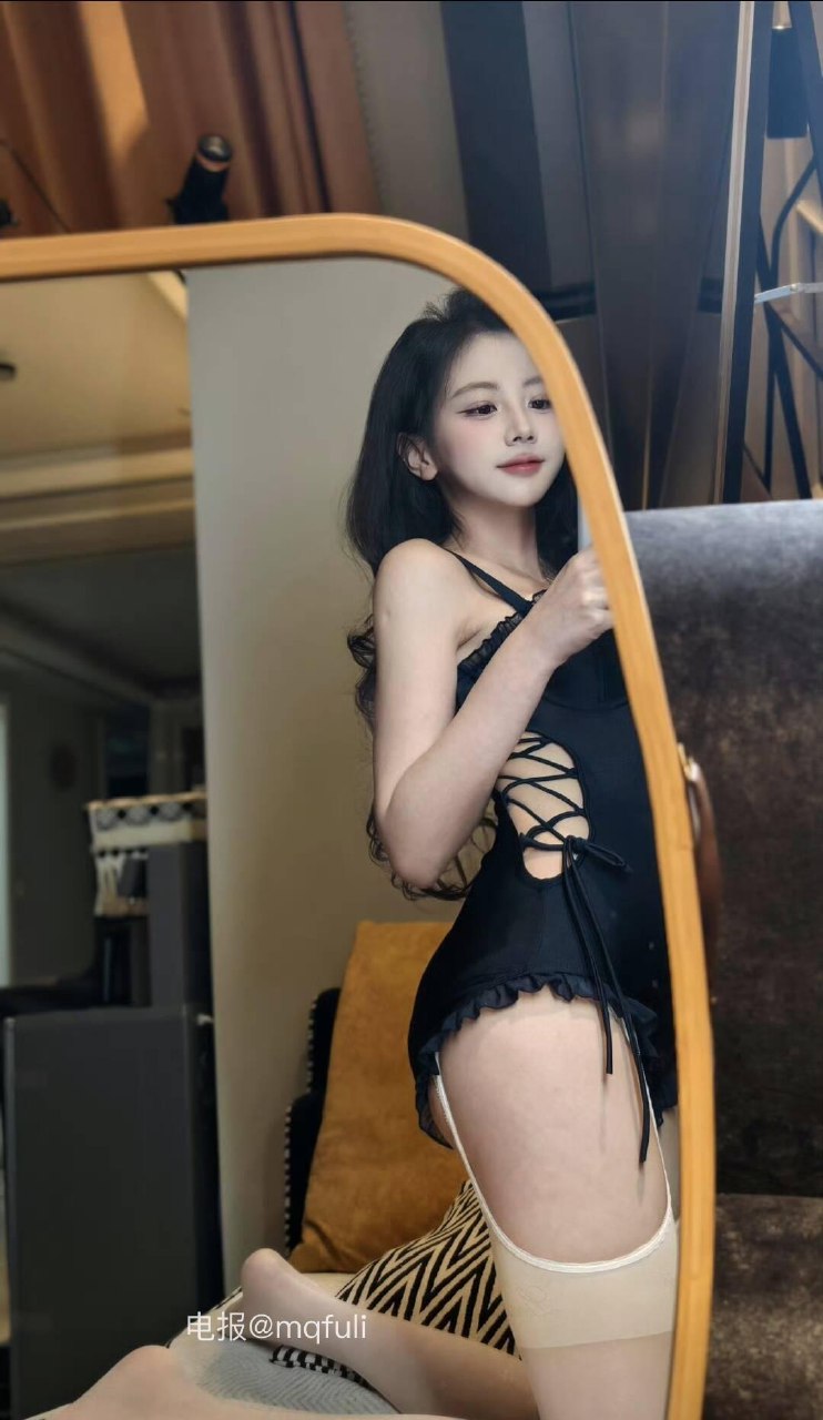 刘二萌 2025-06-10 11:15:24 限量版写真📸绝美 第4张