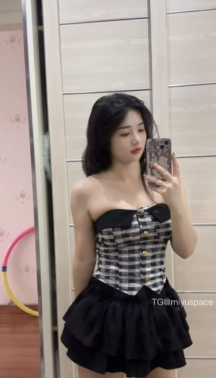 九斤明哥 2025-06-09 17:02:16 今天的裙子 宝宝们快来查收 第2张