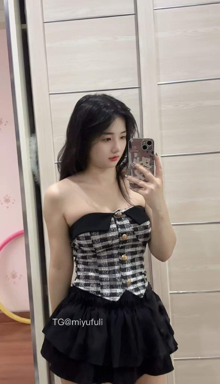 九斤明哥 2025-06-09 17:02:16 今天的裙子 宝宝们快来查收 第4张