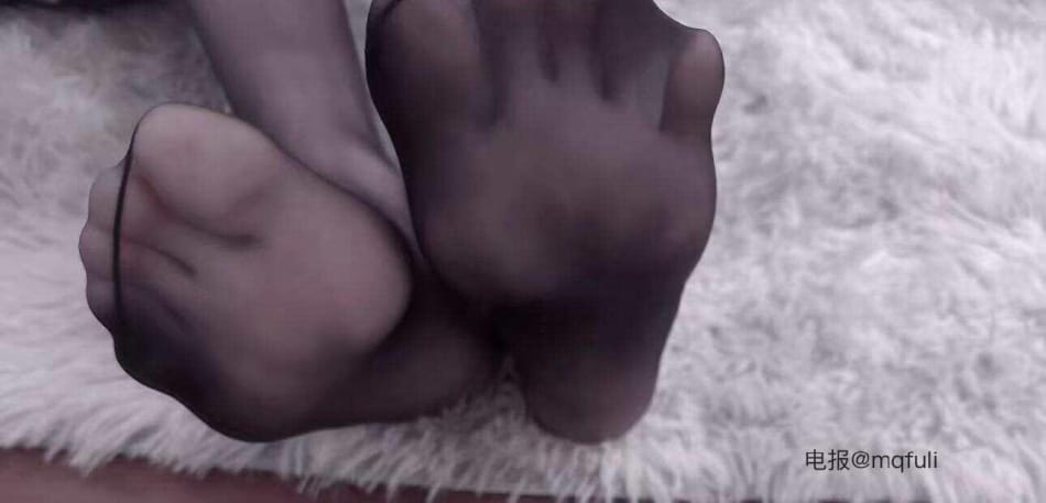 草莓酸奶 2025-06-12 11:01:11 黑丝 第5张