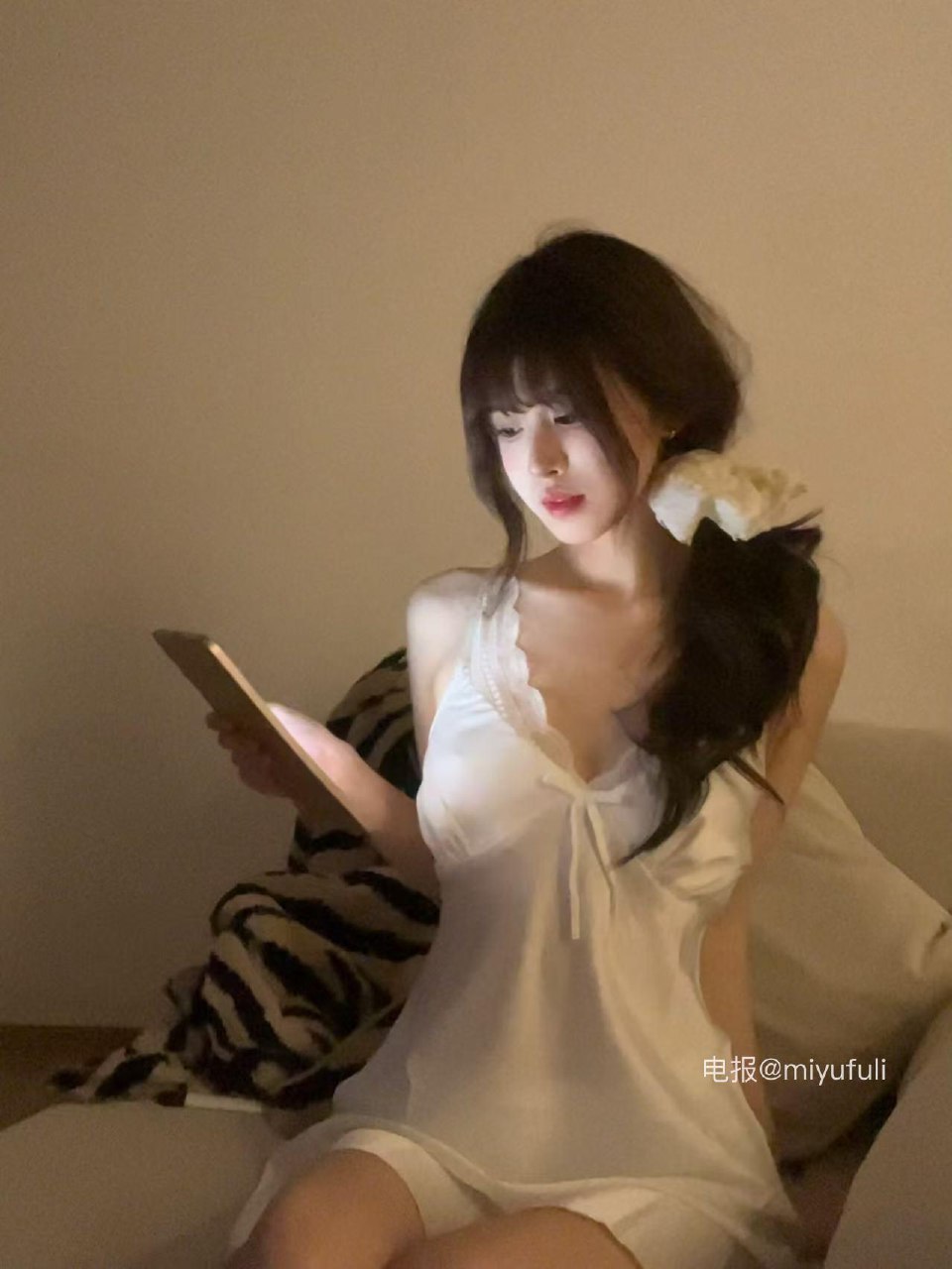 倩倩 2025-06-12 10:36:23 照片 第1张