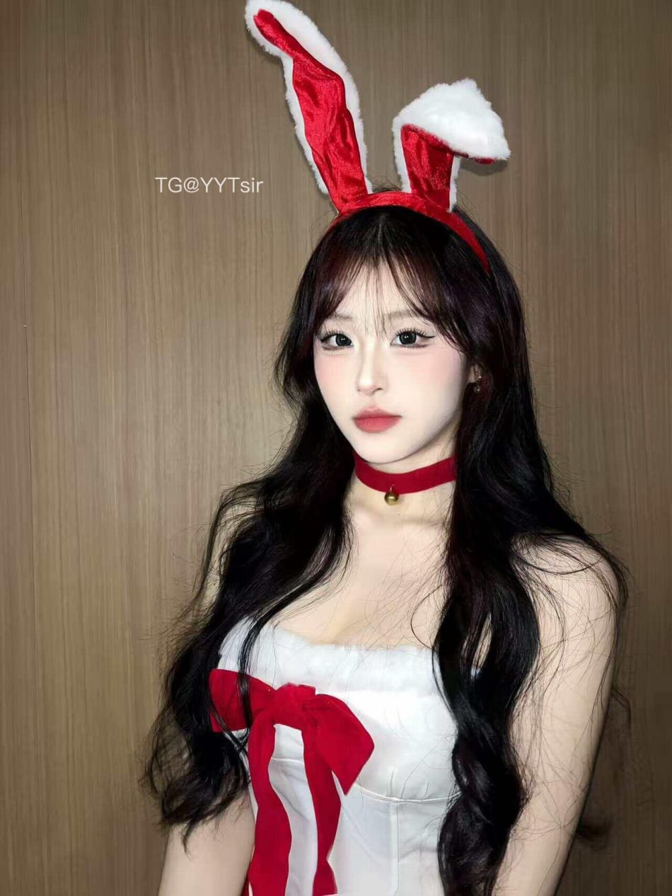 强妈 2025-06-12 23:37:25 穿黑丝不需要理由 第2张