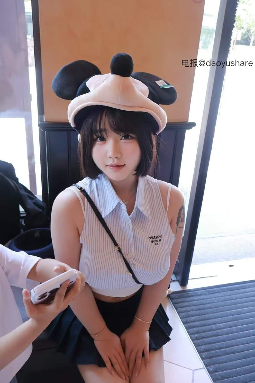 肉团娜子 2025-06-12 17:23:55 邻家妹妹 第2张