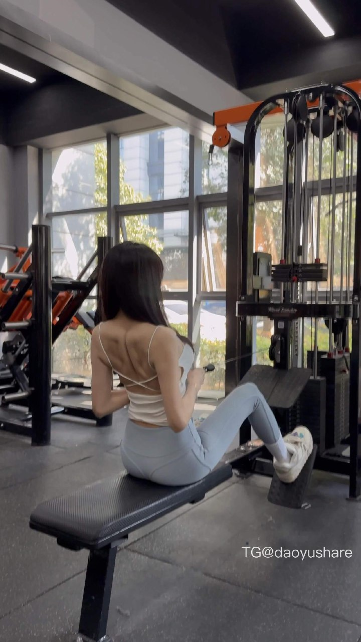 人间小奶猫 2025-06-07 17:25:11 运动女孩最有魅力 第4张