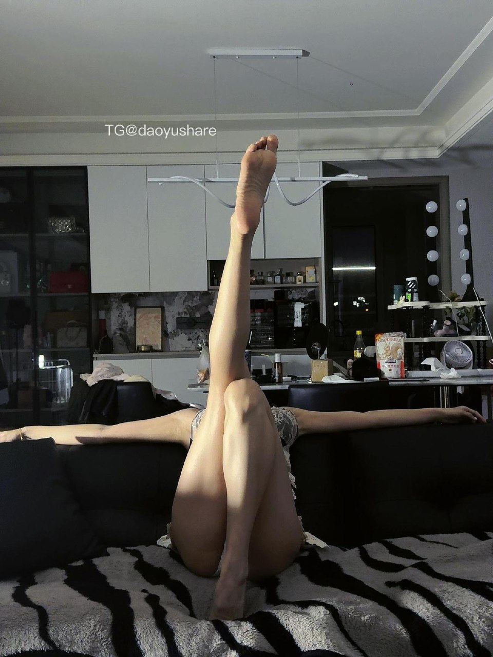 人间小奶猫 2025-06-09 20:59:03 蕾丝套装有喜欢的吗 第4张