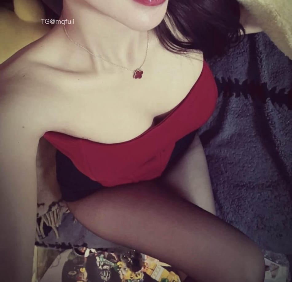 人间小奶猫 2025-06-09 20:59:03 蕾丝套装有喜欢的吗 第2张