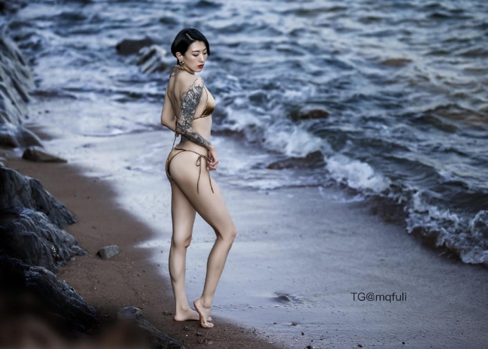 栗子Chen 2025-06-10 18:17:57 让我听听你心跳加速的声音 第3张