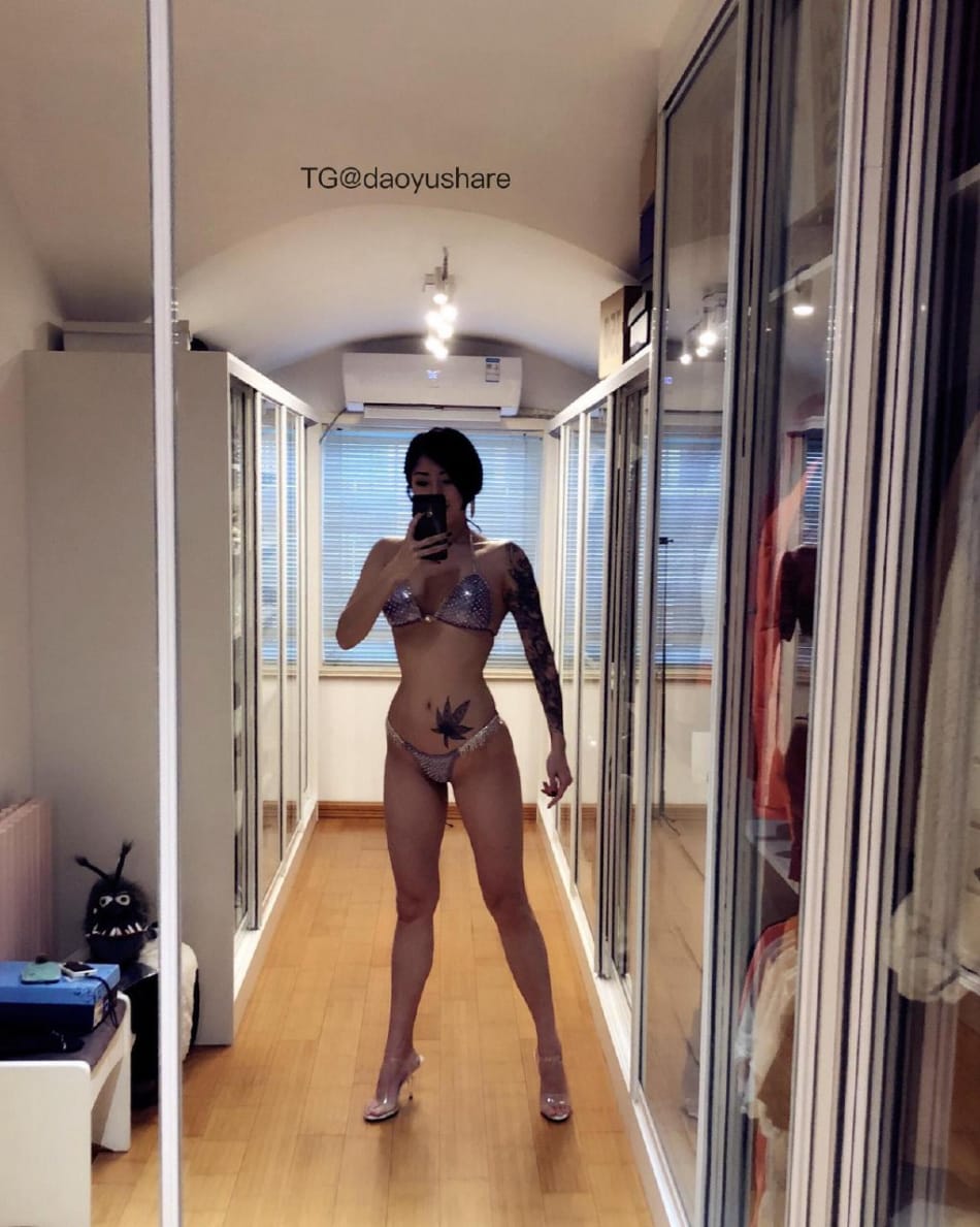 栗子Chen 2025-06-12 16:58:32 近距离感受丁子户与泳装的结合碰撞 第6张