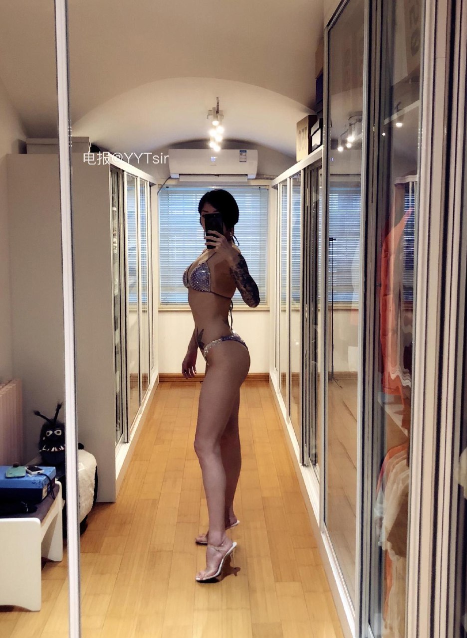 栗子Chen 2025-06-12 16:58:32 近距离感受丁子户与泳装的结合碰撞 第8张