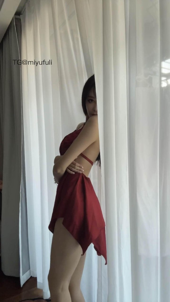 人间小奶猫 2025-06-16 17:06:50 犹抱琵琶半遮面 第2张