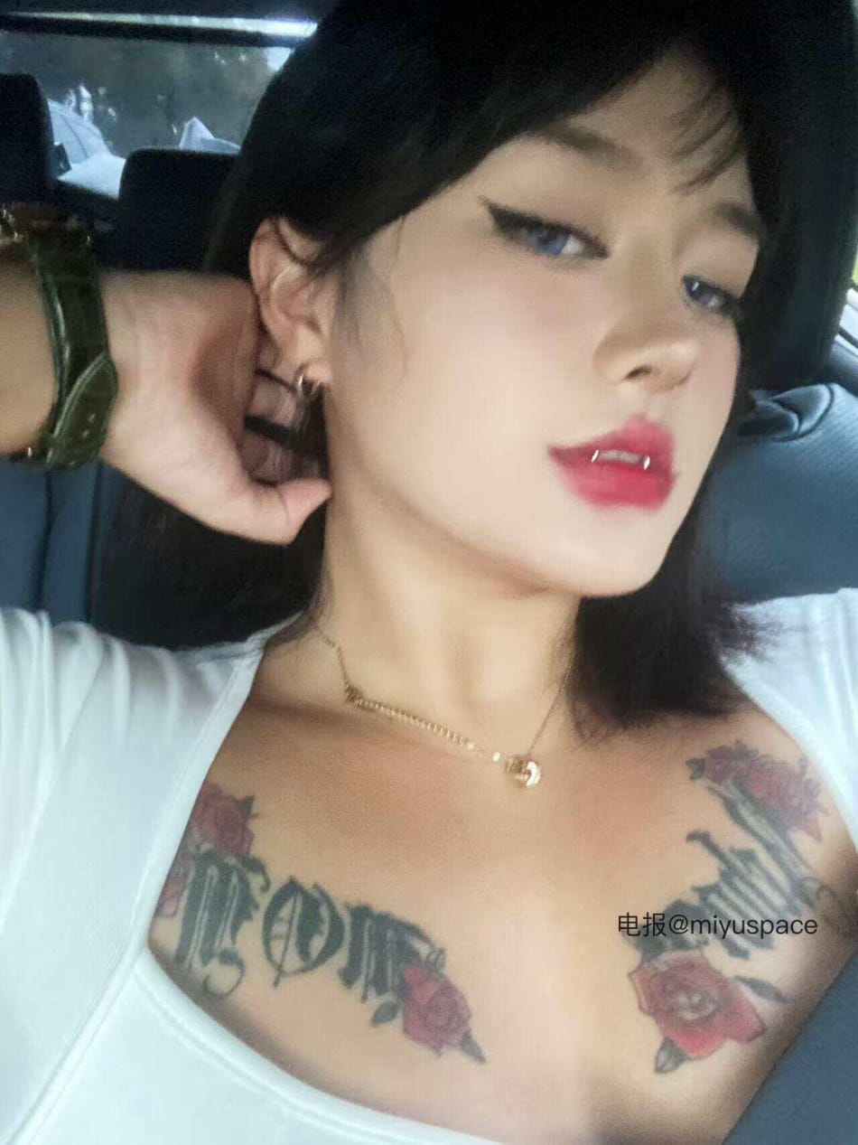 泷泽 2025-06-20 20:21:55 为什么每次一听到你的声音 我就会腿软 第4张