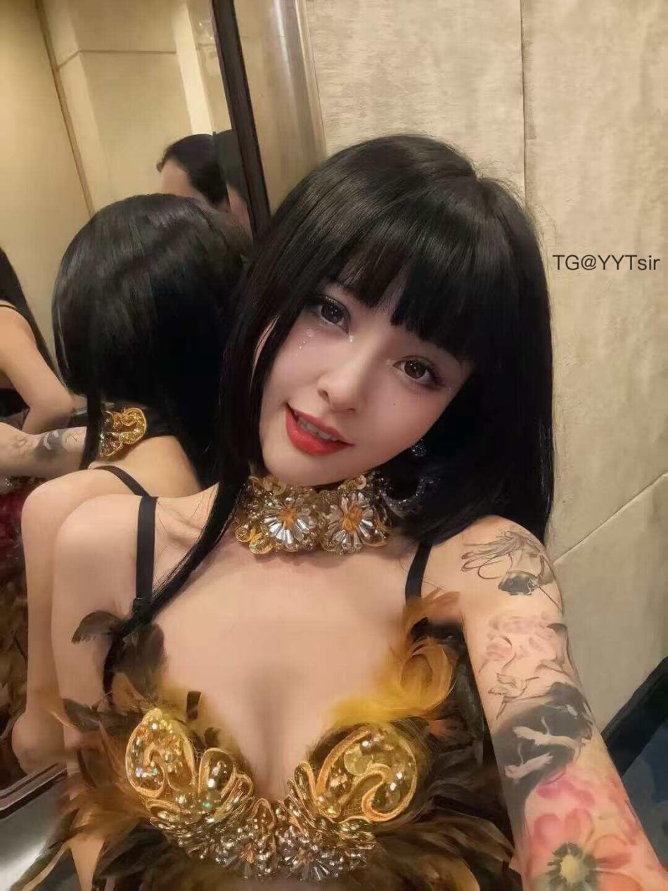 BELLA贝拉 2025-06-16 21:50:07 过来 站在我身边 第4张