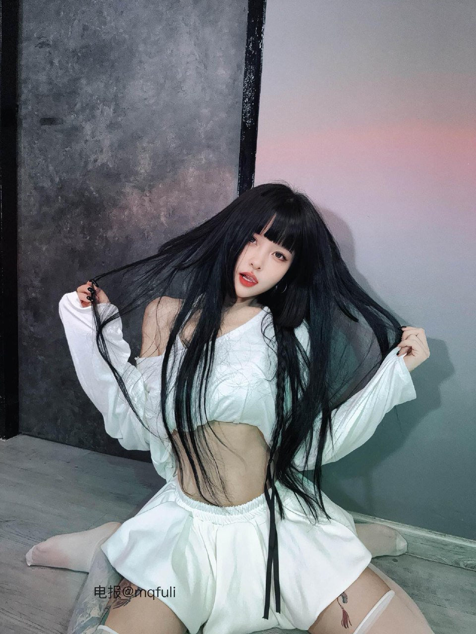 BELLA贝拉 2025-06-17 16:46:34 我对你 是完全想占有 第4张