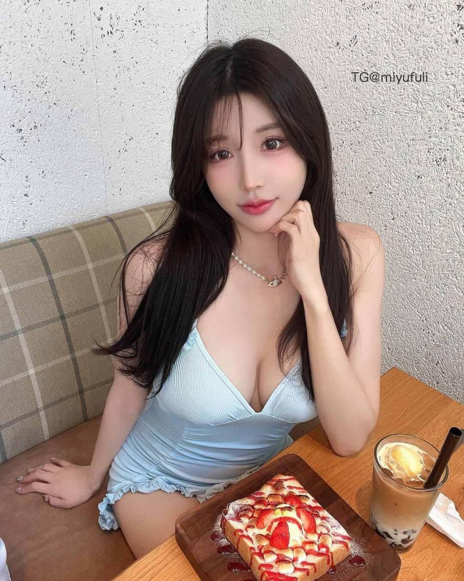 奶兔学妹 2025-06-18 15:29:00 今天真热呀！ 第2张