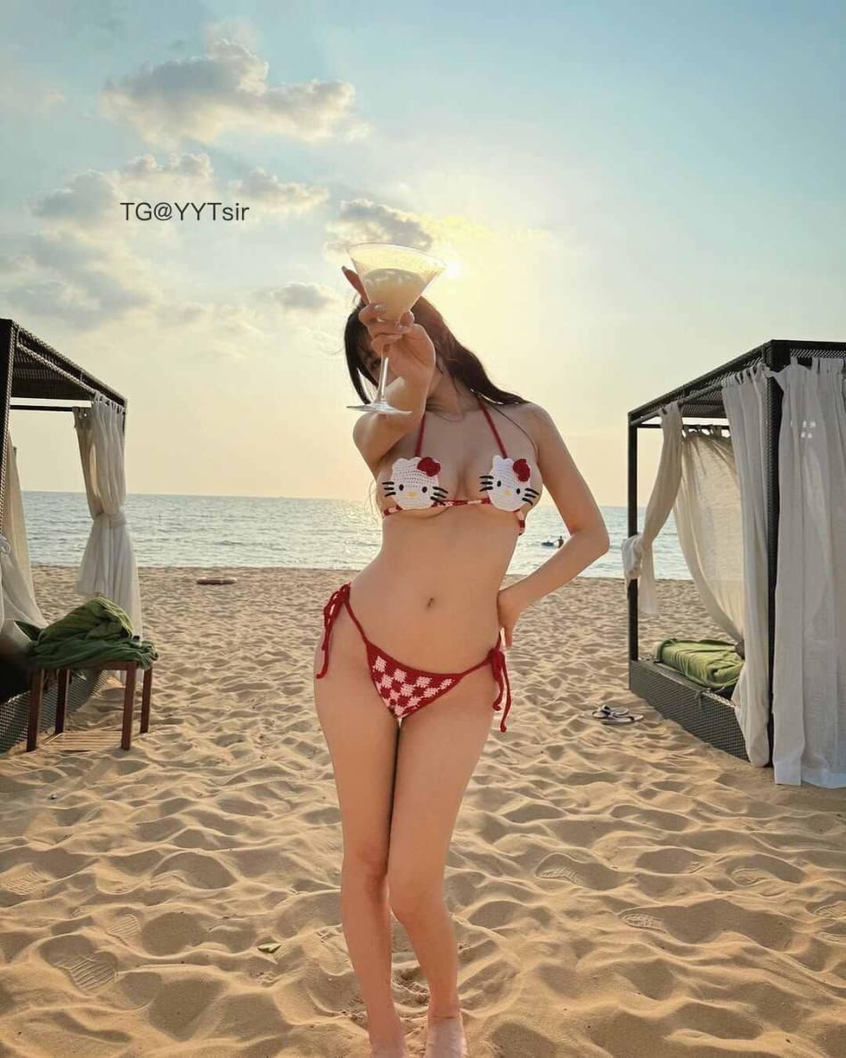 奶兔学妹 2025-06-22 12:12:58 泳装👙 第5张