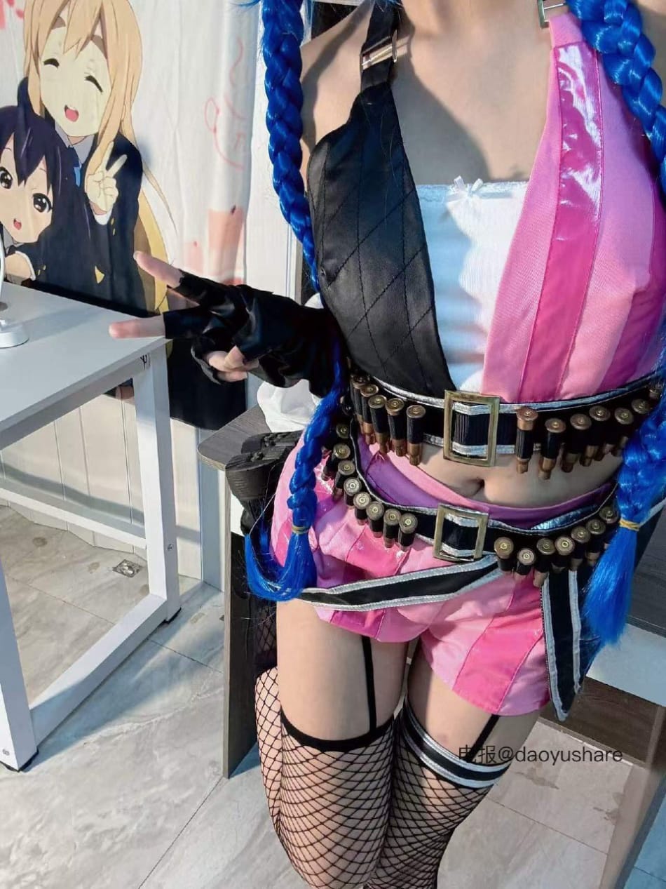 黑魔仙 2025-06-19 10:32:55 金克丝的含义就是金克丝🤫 第1张