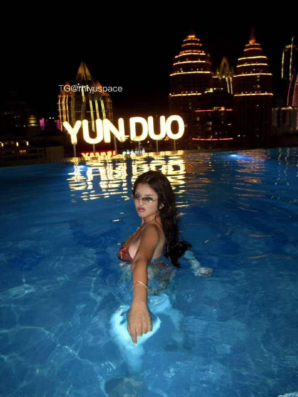 妍瑞 2025-06-24 18:29:59 来个9宫格，愉快的夏天 第7张