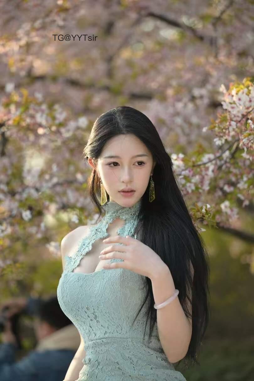 南伊 2025-06-17 15:44:00 他们都夸我最甜 你要不要尝尝😘 第20张