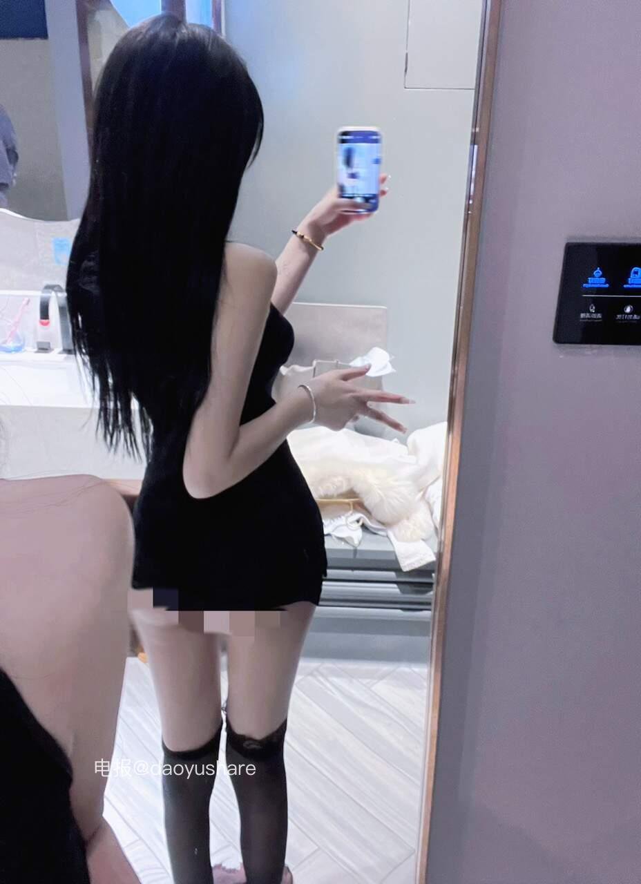 奶涵大白兔 2025-06-09 22:19:38 想成为你的枕边书,怀中猫,还有意中人 第4张