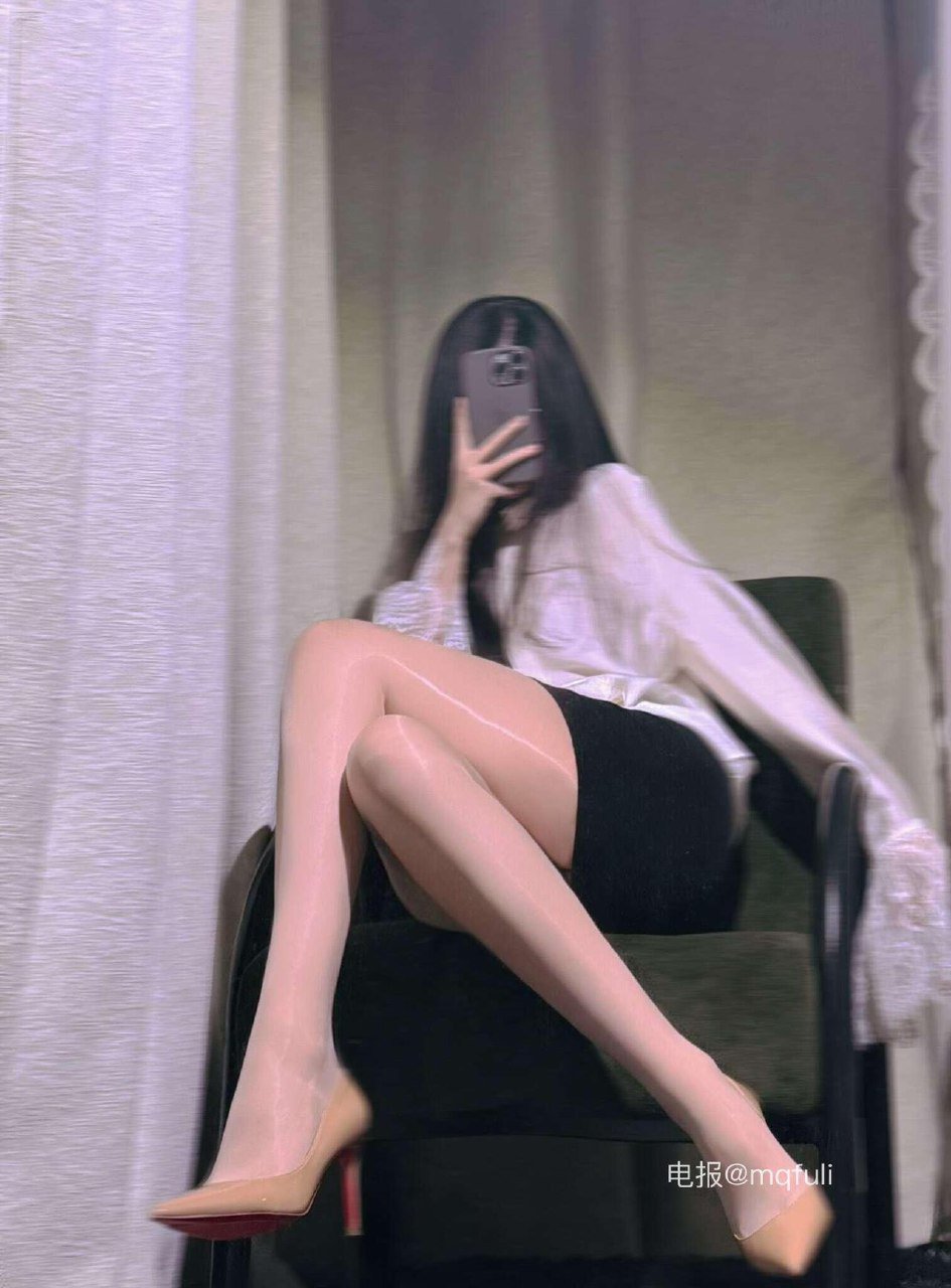 小桃 2025-06-28 18:36:54 图集44p 第18张