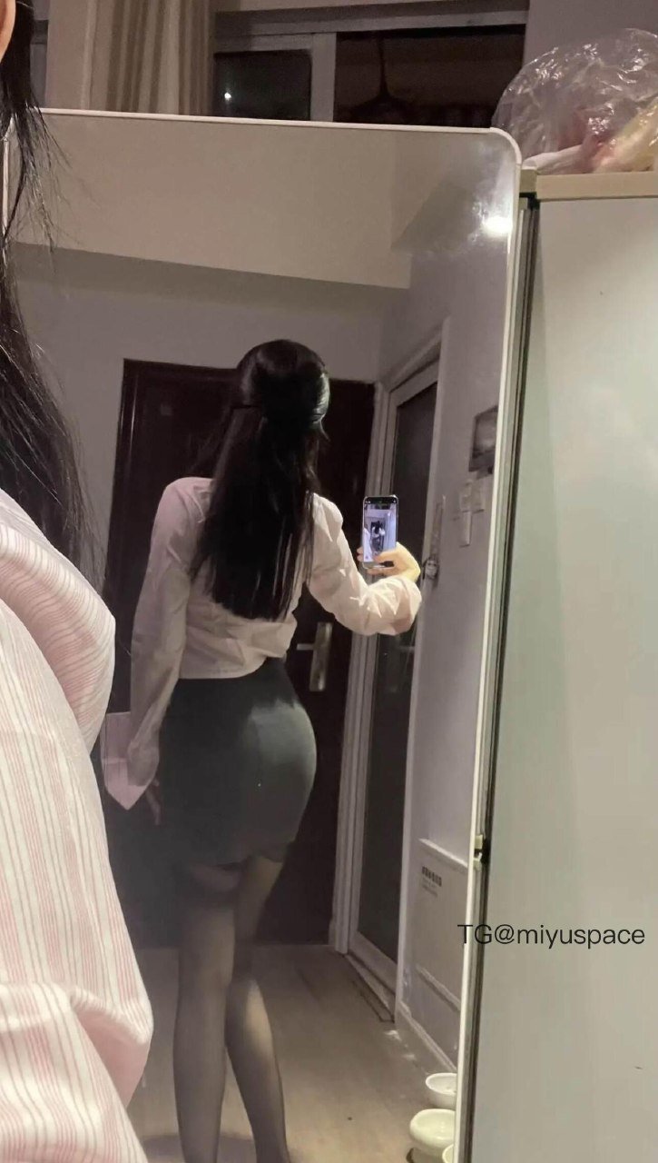 小羊同学 2025-06-01 01:08:13 花又开了，大小姐的心又是谁呢？