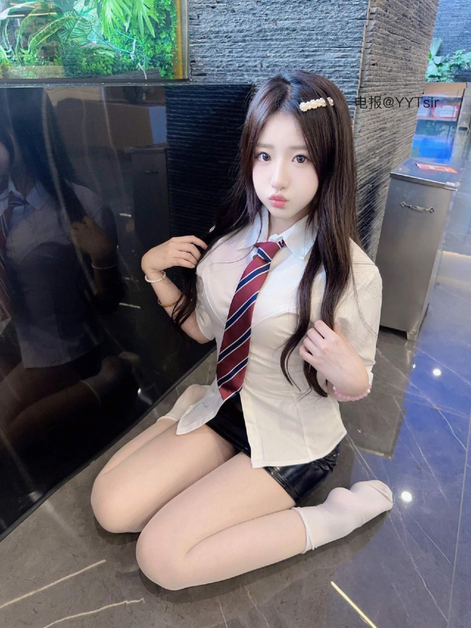 小雨yo甜 2025-06-04 10:55:29 为了节约水 以后可以一起洗澡吗 第1张