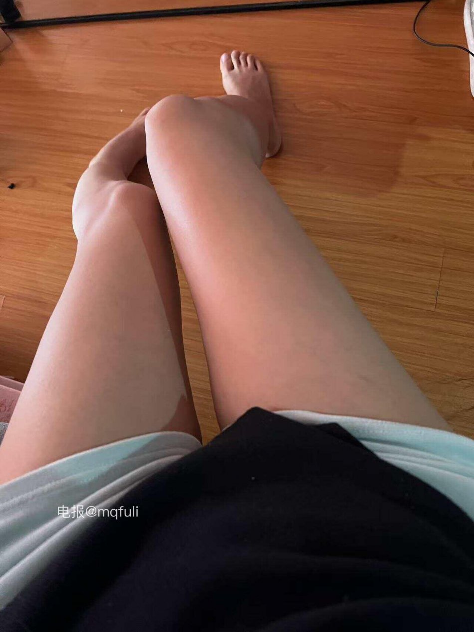 秋秋子 2025-06-24 15:58:46 尽管吻我 第2张