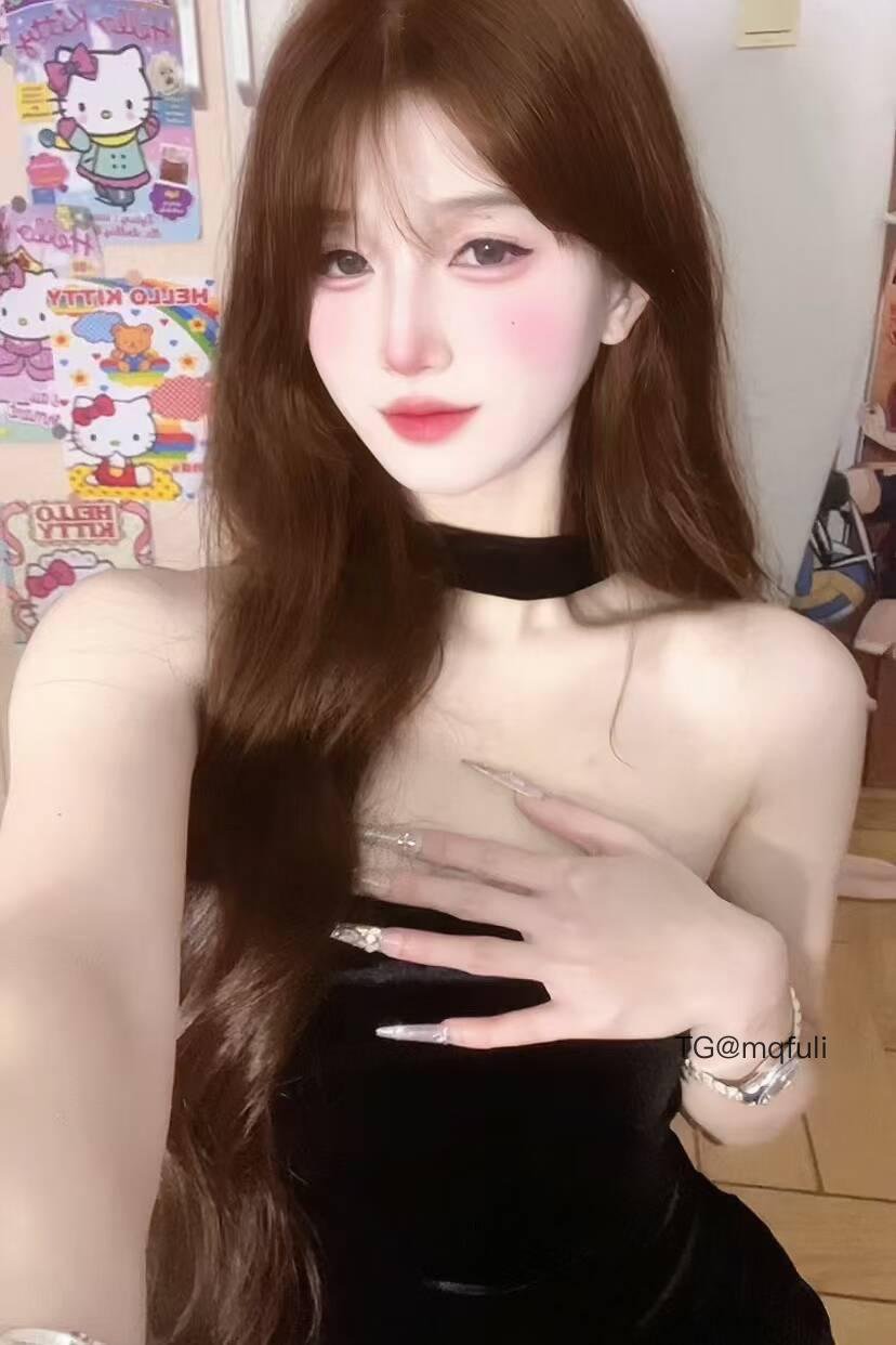 空心菜 2025-06-08 19:07:23 三分天注定，七分靠打扮，你无需刻意