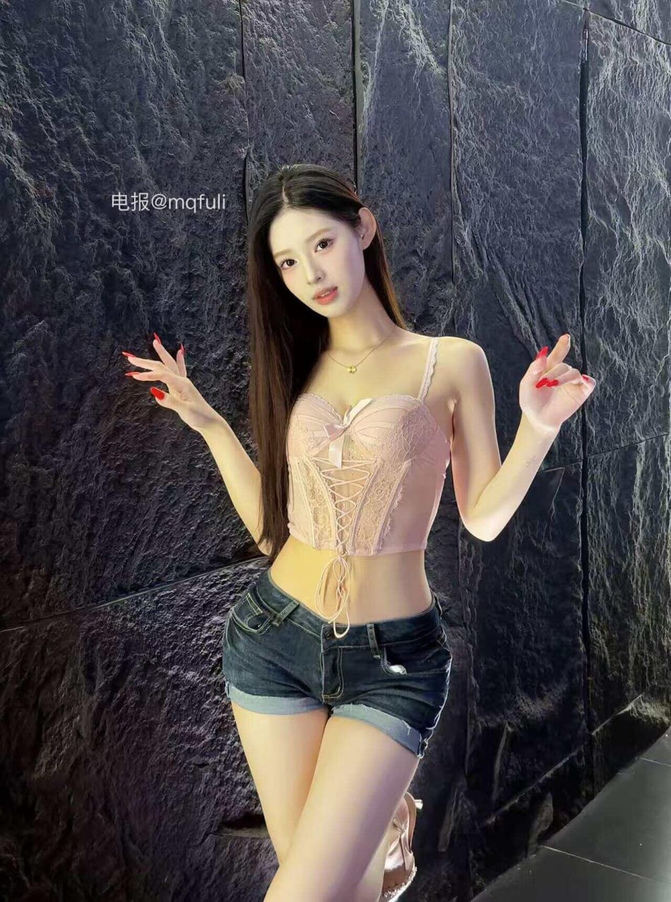 草莓熊啵啵 2025-07-01 21:56:07 我觉得好看我就发了 第1张