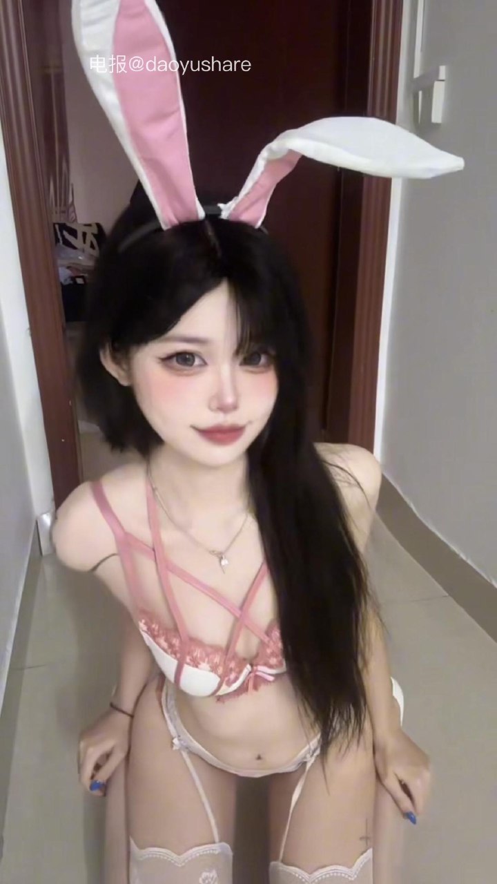 小哭包不哭 2025-07-09 15:39:33 最新爆炸刺激图集写真 第6张