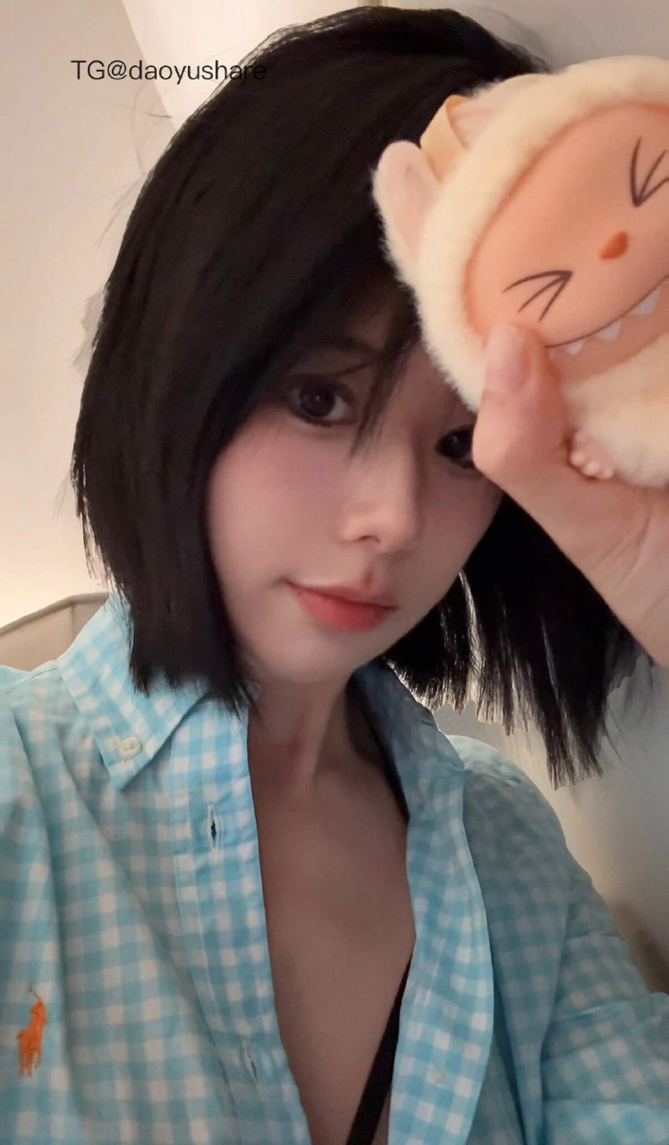 小敏小敏 2025-07-15 02:01:28 想我还是爱我 第1张