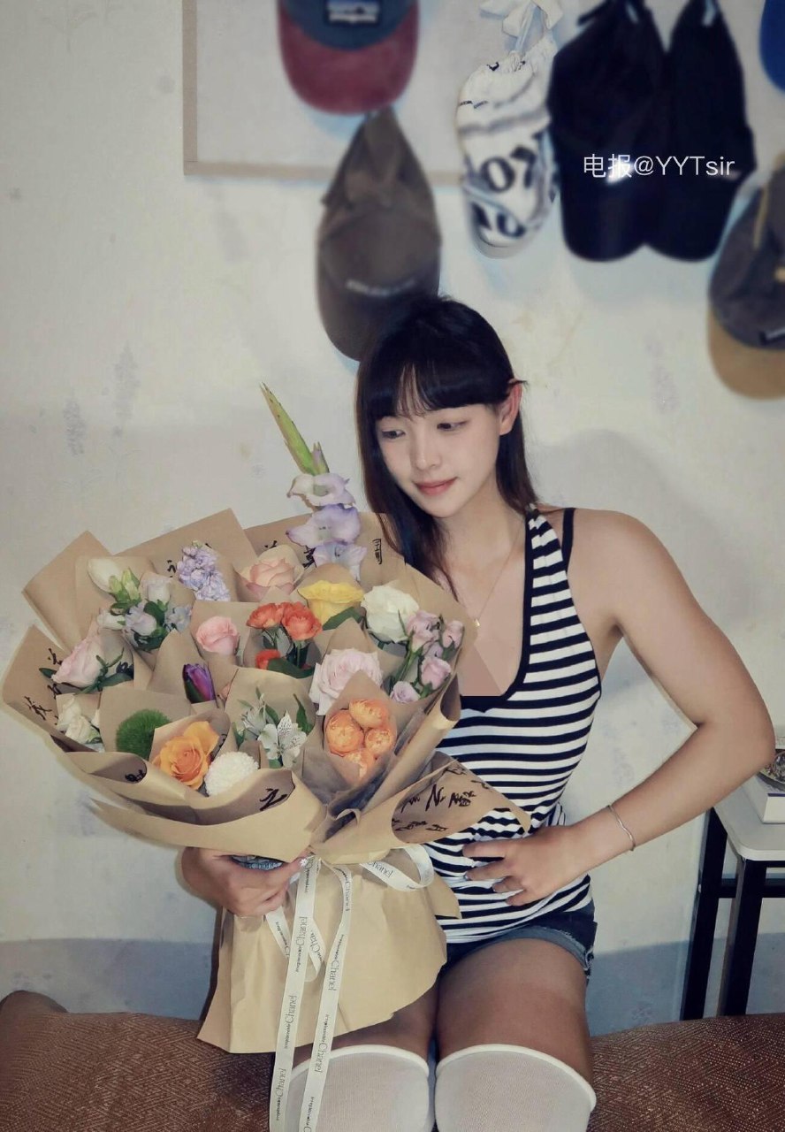 美羊羊 2025-07-13 11:41:26 看着我的眼睛 真的没感觉嘛 第1张