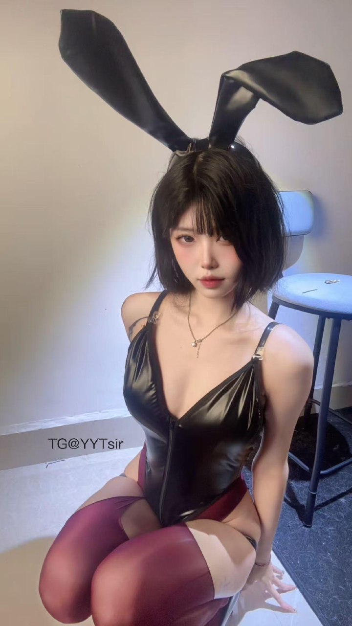 小哭包不哭 2025-07-17 19:54:51 【付费贴】最新图集，小恶魔👿系列 第4张