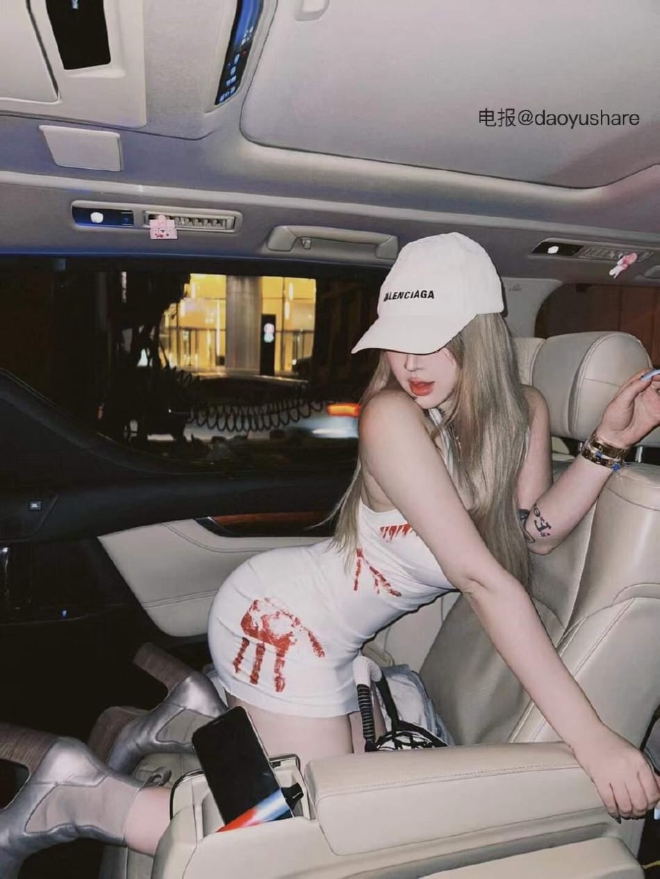 你的渡口 2025-07-16 00:44:32 喜欢车内宽敞一点，能施展开 第1张