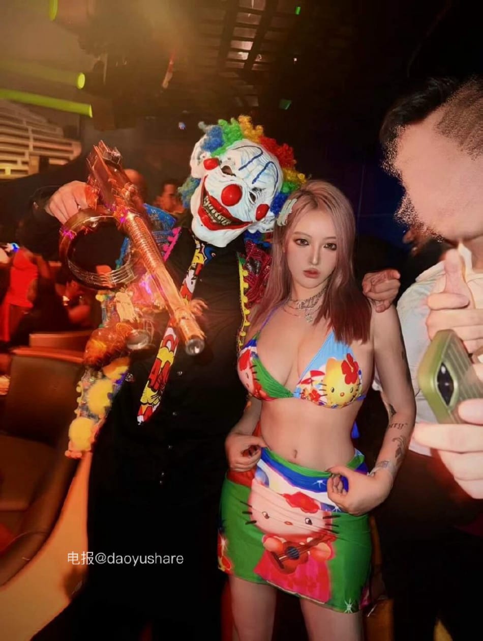 你的渡口 2025-07-16 00:58:51 谁说可爱不能和性感并存 第3张