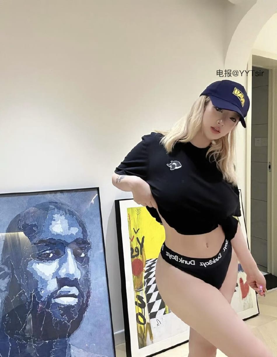 你的渡口 2025-07-22 11:54:51 【付费贴】16张！口子姐私🏠写真图集重磅来袭 第5张