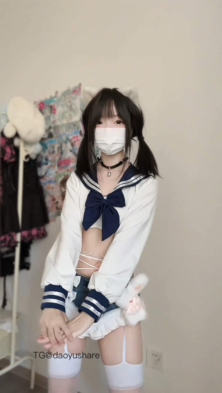 露娜鸭 2025-07-20 21:35:43 救命🆘这身穿去crush楼下...该左滑or右滑←→ 第5张