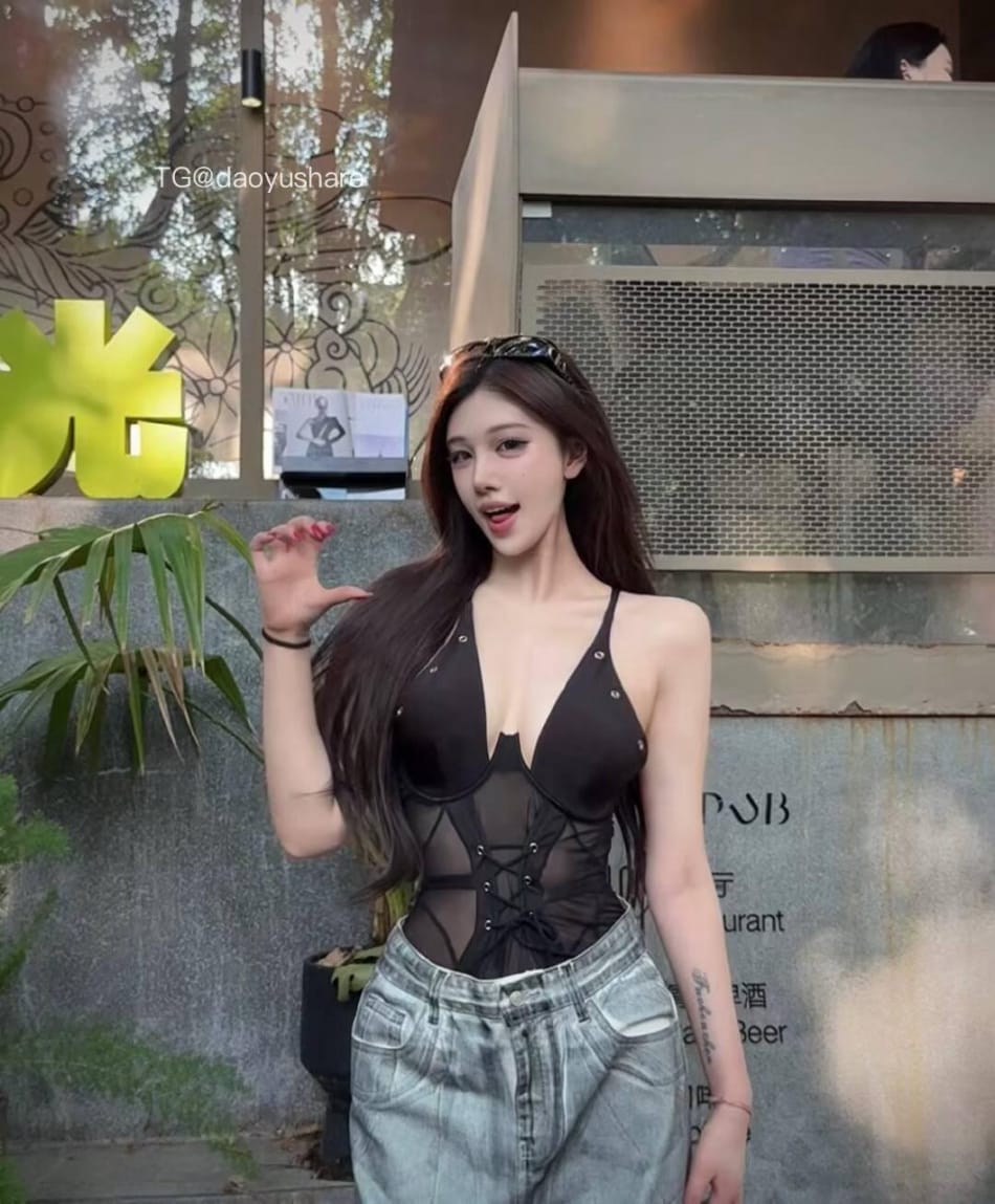 美杜莎 2025-07-20 03:54:49 不要乱发脾气哦，姐姐会讲道理 第1张