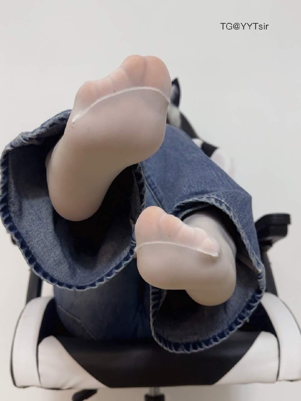 吉吉怪怪 2025-07-26 02:31:17 黑色 第1张