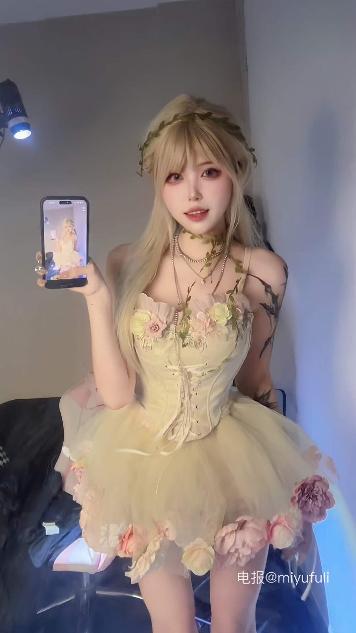 小哭包不哭 2025-07-25 22:24:44 准备给你们出最新壁纸喽 第2张