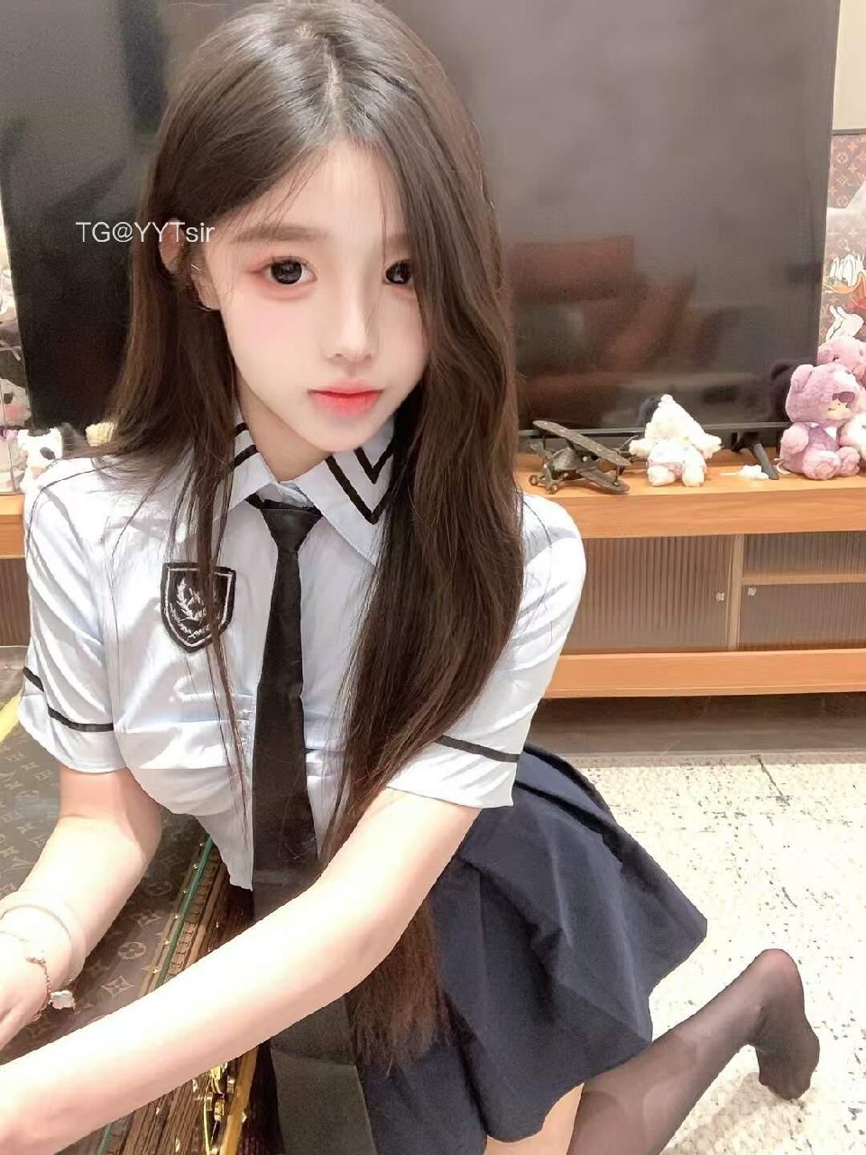 小m 2025-07-29 18:27:35 有什么不懂的，尽管吻我不用客气 第1张