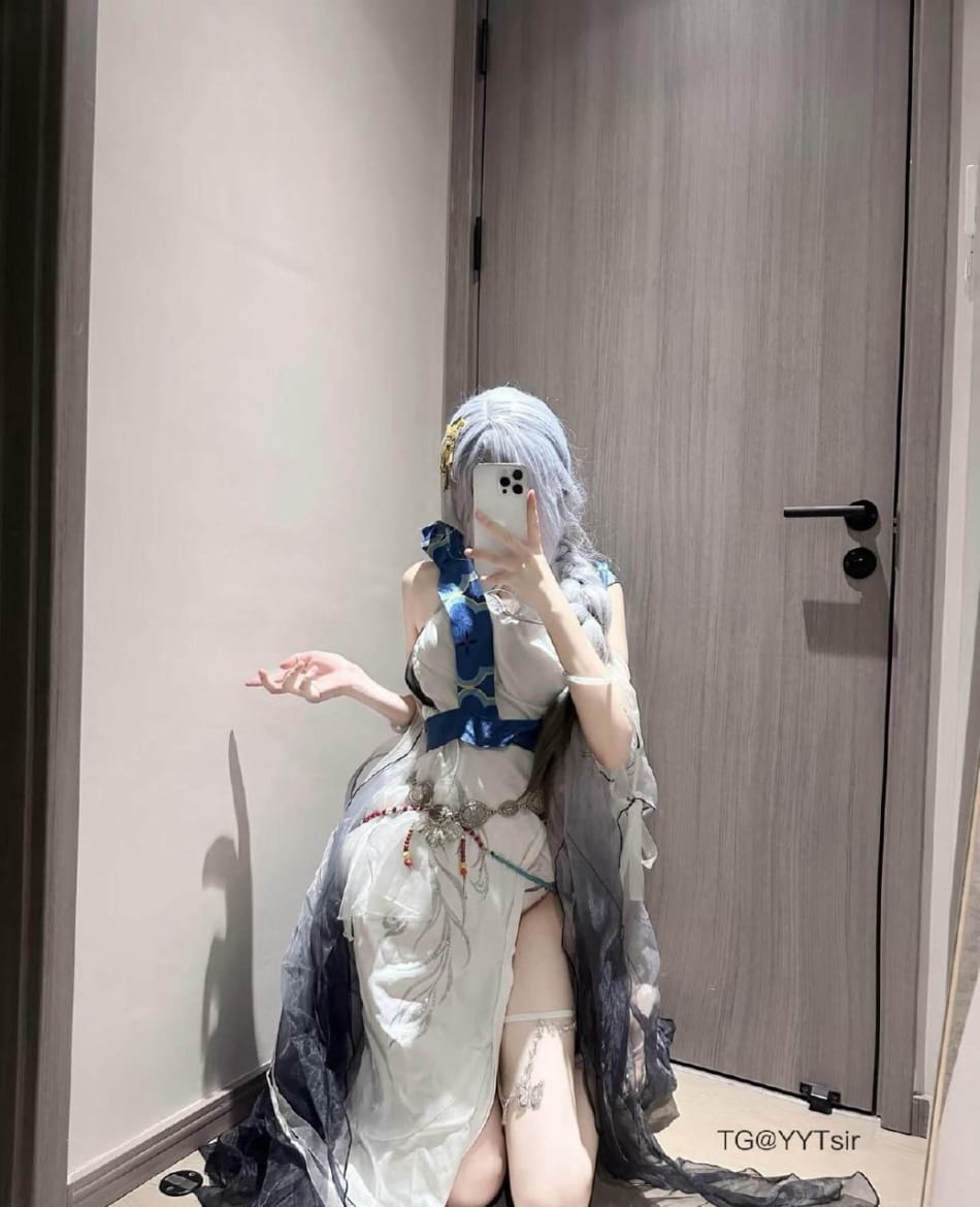 污妖酱 2025-07-23 22:59:47 乖是装的 吃定你的手段罢了 第3张