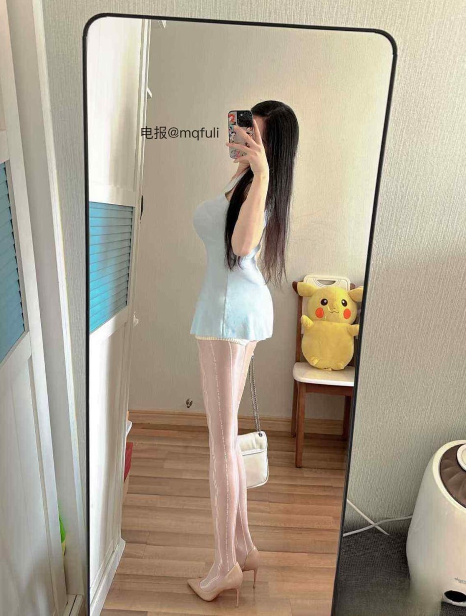 小桃 2025-07-30 23:32:06 新的照片和视频已更新 第4张