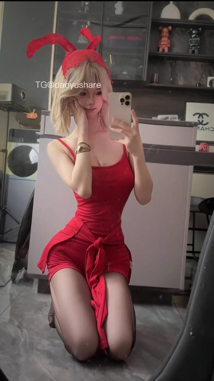 小宣先睡噜 2025-07-30 16:22:51 宝宝 今晚我穿这套好吗😘 第3张