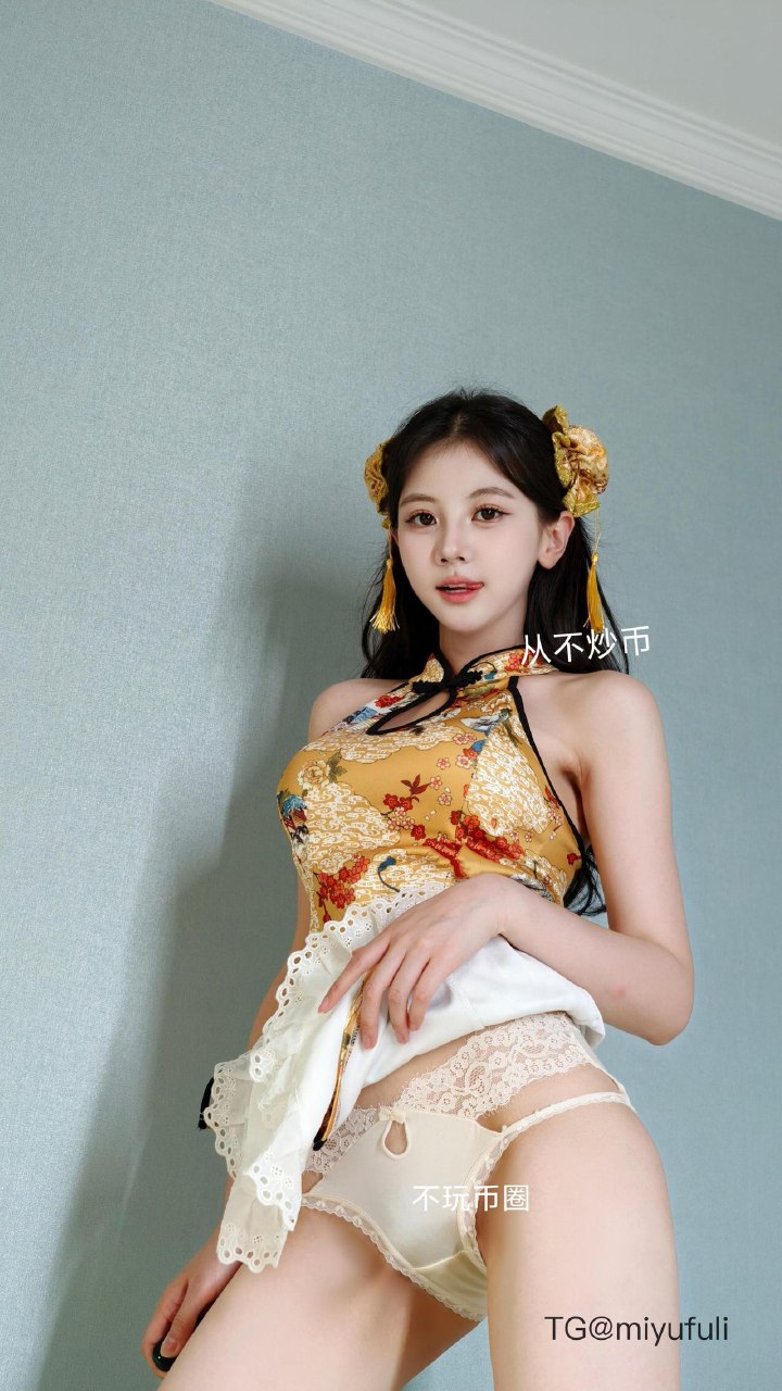 刘二萌 2025-07-31 19:11:26 黄桃蕾丝花边白丝嫩腿🦵 第2张